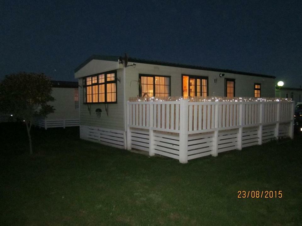 33 Beach Retreat Lodge Pevensey Bay Holiday Park מראה חיצוני תמונה