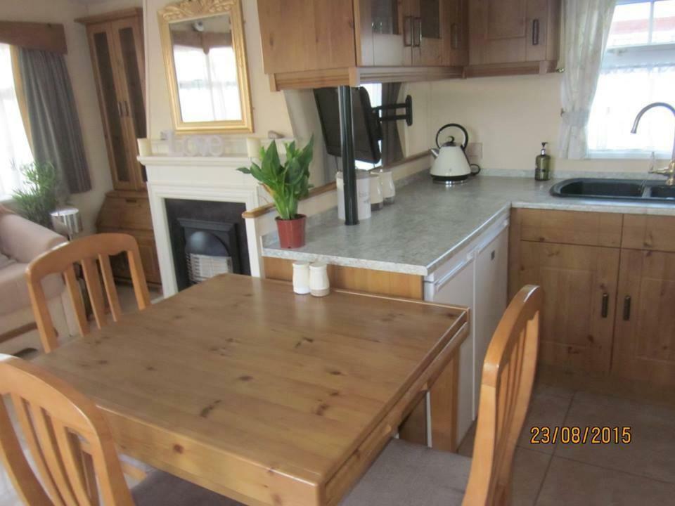 33 Beach Retreat Lodge Pevensey Bay Holiday Park מראה חיצוני תמונה