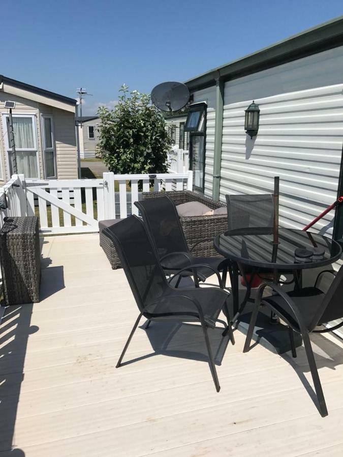 33 Beach Retreat Lodge Pevensey Bay Holiday Park מראה חיצוני תמונה